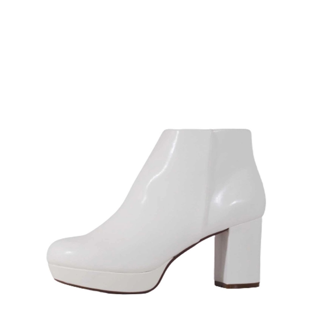 Chelsea crew disco white boot/bootie size 38